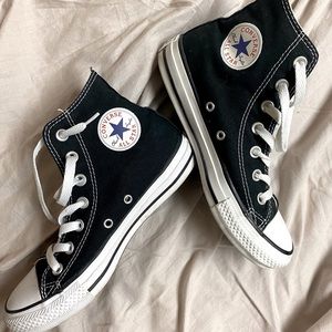 High Top Black Converse